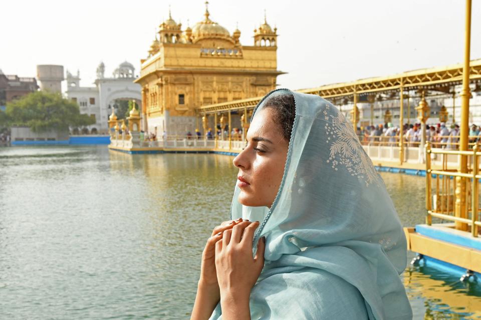 File image:  Kangana Ranaut pays respect at the Golden Temple in Amritsar (Getty Images)