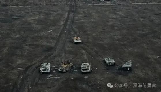 哈爾科夫戰場上，滿是戰損被遺棄的坦克車。   圖 : 翻攝自微信公眾號/深海值星官