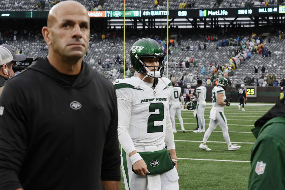 Robert Saleh continues to defend Zach Wilson.  (Photo by Jim McIsaac/Getty Images)