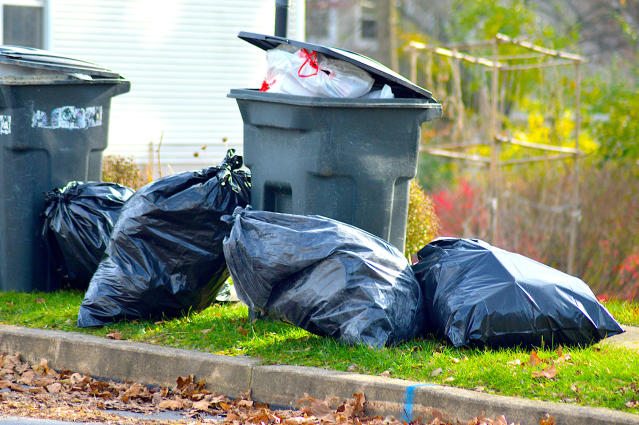 Are HOA Trash Cans Becoming A Problem?