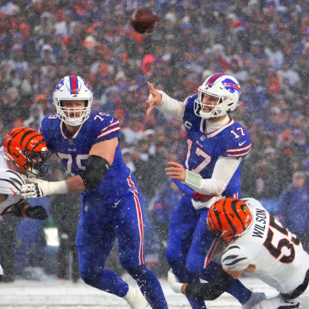 Josh Allen throws a pass against the Bengals.