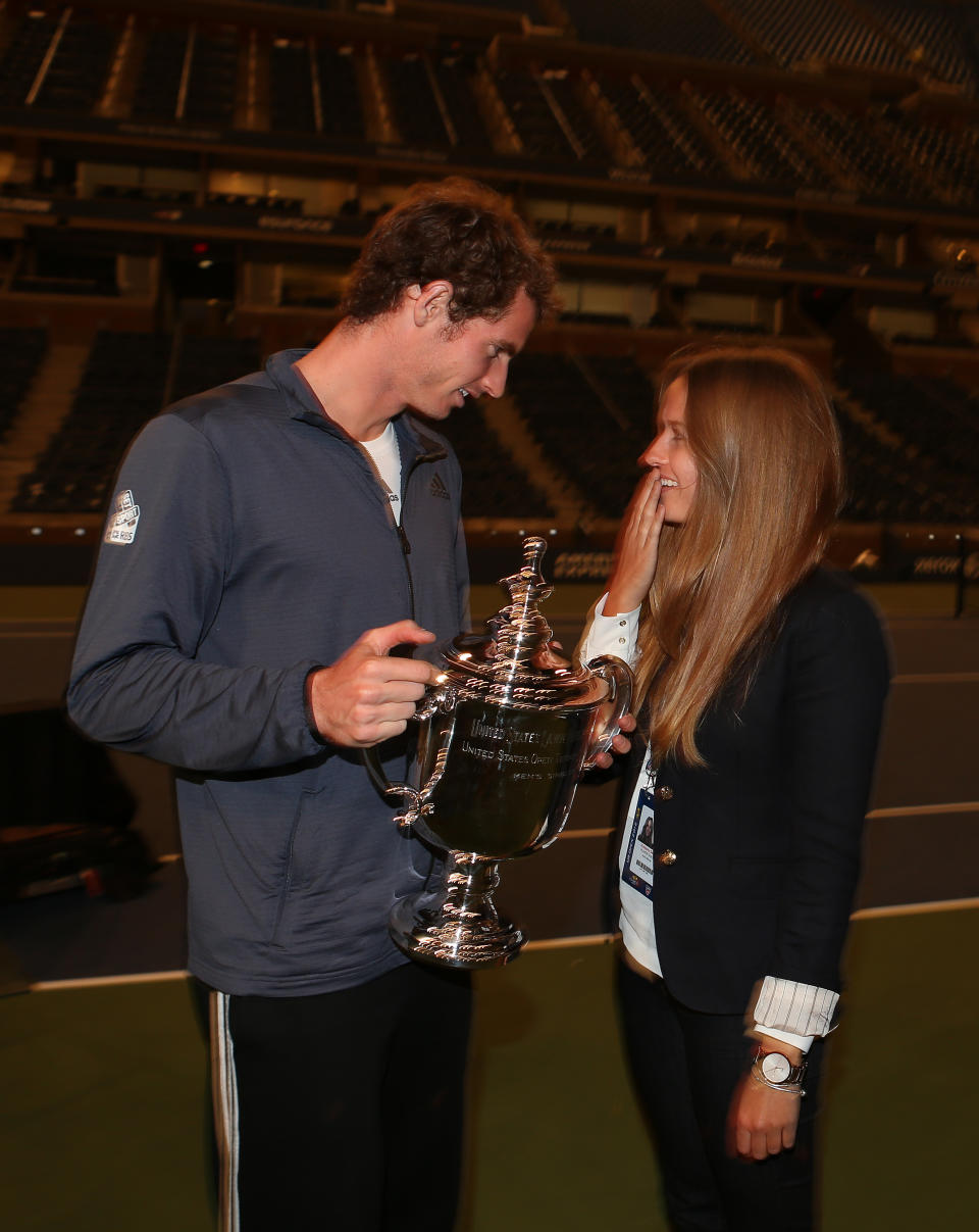 NEW YORK, NY - SEPTEMBER 10: Andy Murray with his girlfriend Kim Sears and the trophyduring Day Fifteen of the 2012 US Open at USTA Billie Jean King National Tennis Center on September 10, 2012 in the Flushing neighborhood of the Queens borough of New York City. (Photo by Clive Brunskill/Getty Images)