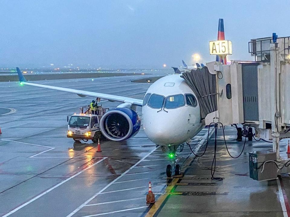 Flying Delta Air Lines during pandemic