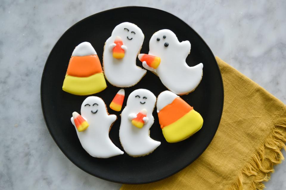 Friendly Ghost Sugar Cookies