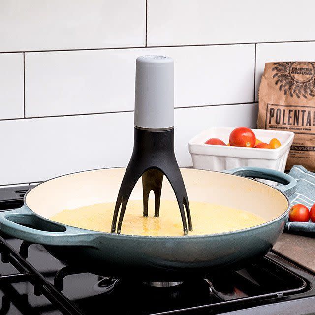 Zulay Kitchen - Heavy Duty Cast Iron Skillet for Indoor and Outdoor