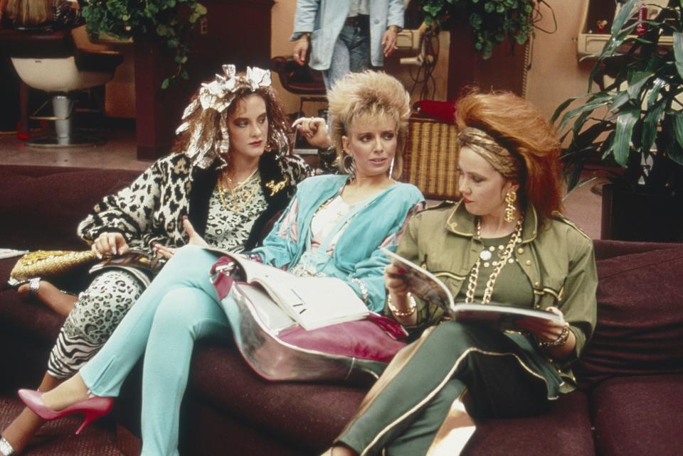 MARRIED TO THE MOB, from left: Joan Cusack, Ellen Foley, O-Lan Jones, 1988. ph: Ken Regan / ©Orion / Courtesy Everett Collection