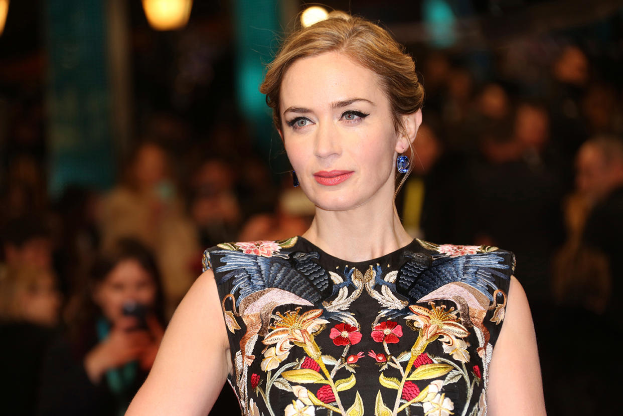 Mit dem berühmten Kindermädchen Mary Poppins wartet in diesem Jahr die wohl größte Rolle ihrer bisherigen Karriere auf Emily Blunt. (Bild: Invision/AP Photo)