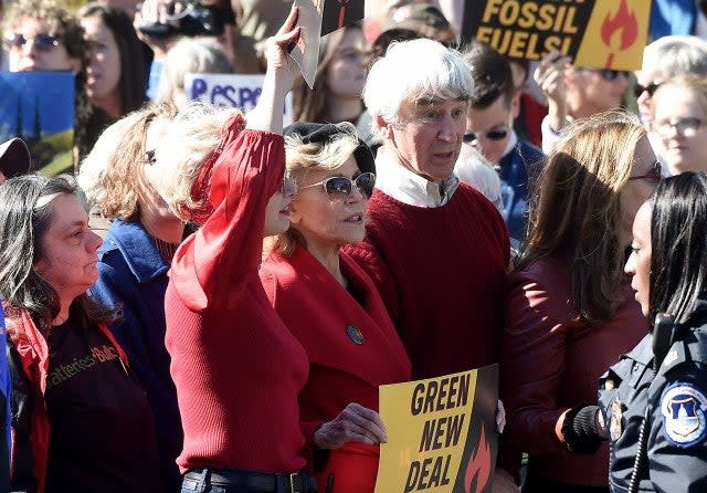 Fonda takes to the D.C. streets every Friday in support of a Green New Deal.