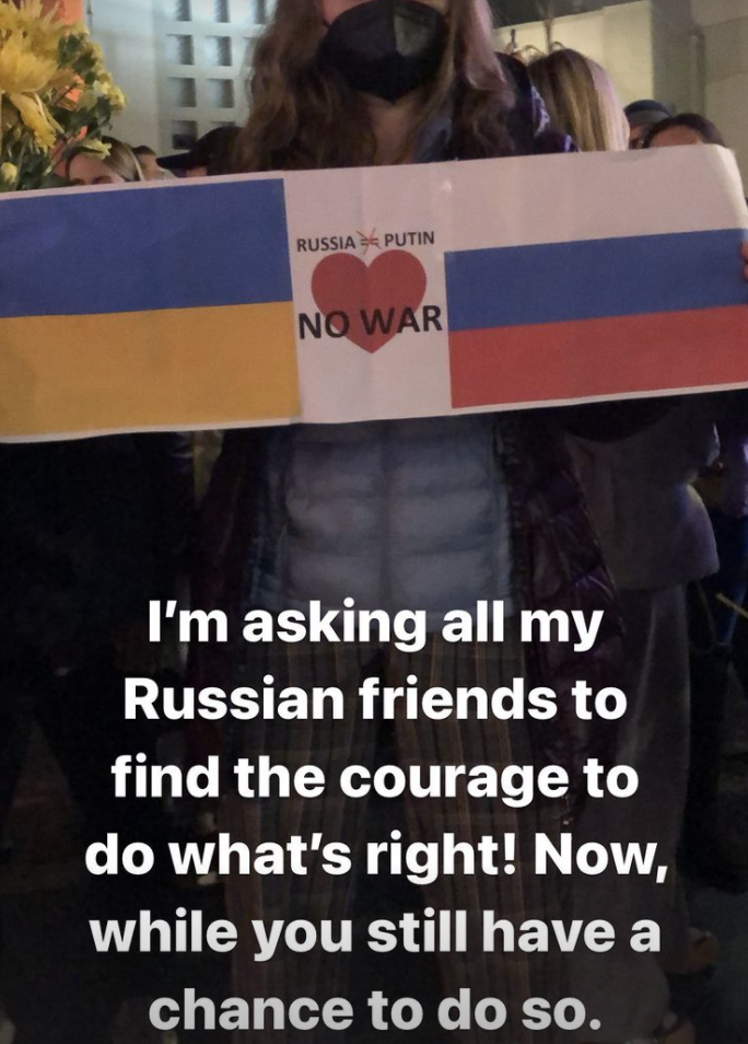 Val Chmerkovskiy protests in Hollywood over Russia&#39;s invasion of Ukraine. (Photo: Val Chmerkovskiy/Instagram)