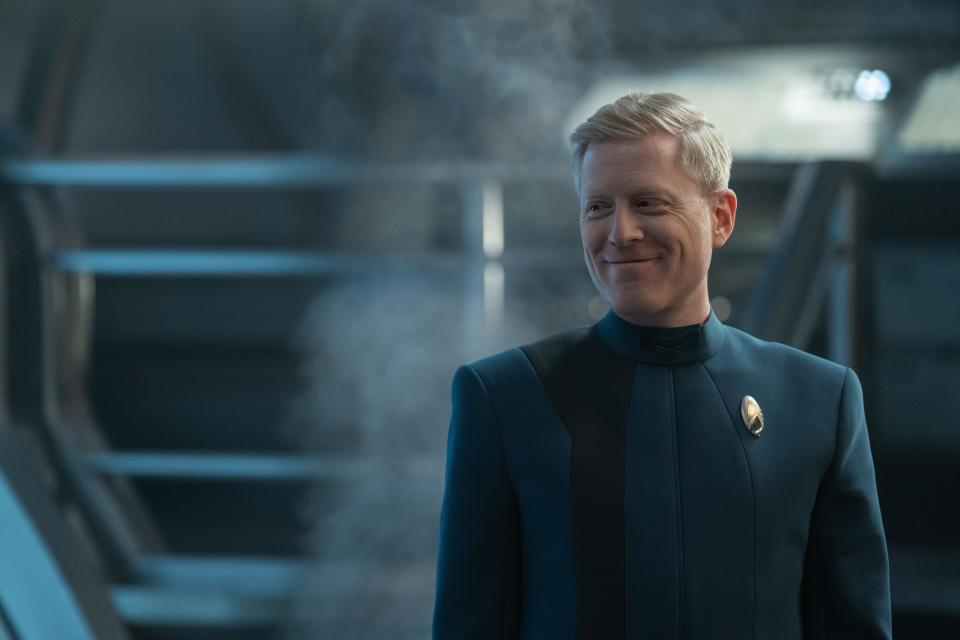 Anthony Rapp as Stamets in a scene from season five of "Star Trek: Discovery," streaming on Paramount+.