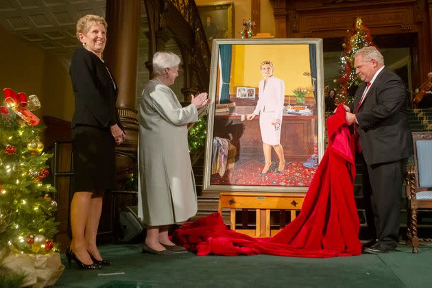 Lt.-Gov. of Ontario Elizabeth Dowdeswell and Premier Doug Ford unveil a portrait of former premier Kathleen Wynne at Queen's Park on Nov. 9, 2019.