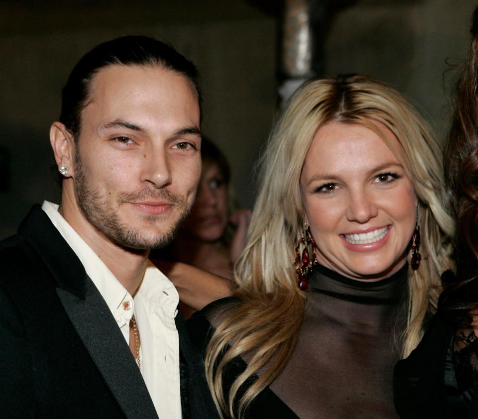 Kevin Federline claims his teenage sons Sean and Jayden are choosing not to see their mom Britney Spears.