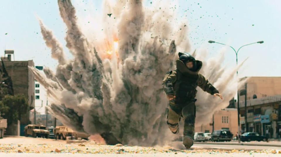 hurt locker trailer bomb explosion