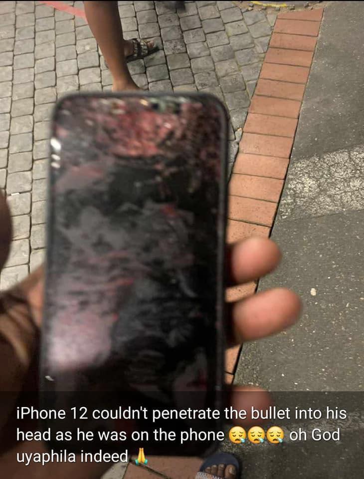 南非餐廳老闆遇上槍擊，竟靠iPhone成功保命。（翻攝網路）