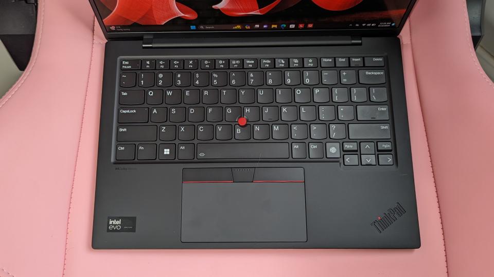 Lenovo ThinkPad X1 Carbon Gen 12