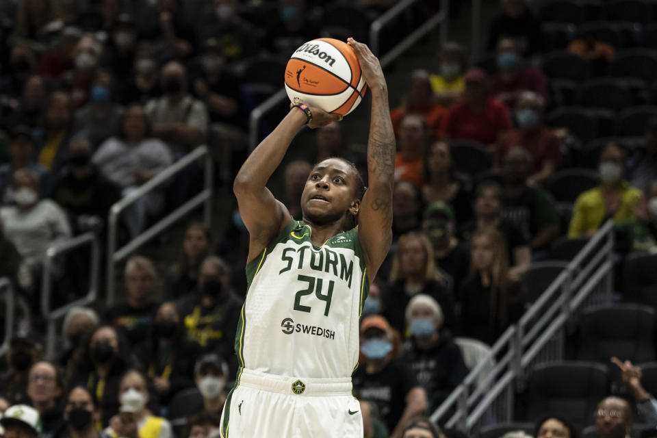 May 29, 2022; Seattle, Washington, USA; Seattle Storm guard Jewell Loyd (24) shoots the ball against the <a class="link " href="https://sports.yahoo.com/wnba/teams/nyl" data-i13n="sec:content-canvas;subsec:anchor_text;elm:context_link" data-ylk="slk:New York Liberty;sec:content-canvas;subsec:anchor_text;elm:context_link;itc:0">New York Liberty</a> during the first half at Climate Pledge Arena. Stephen Brashear-USA TODAY Sports