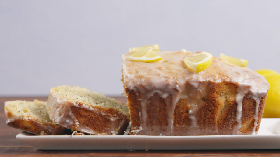 Lemon Poppyseed Bread horizontal