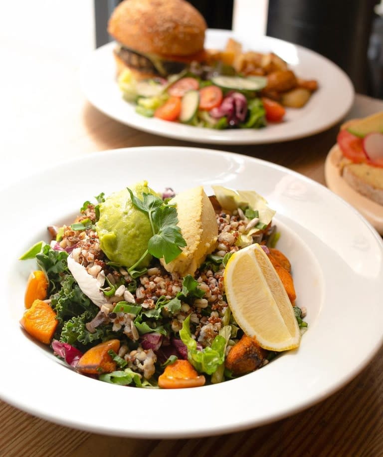 La ensalada de granos antiguos, un hit en Le Pain Quotidien.