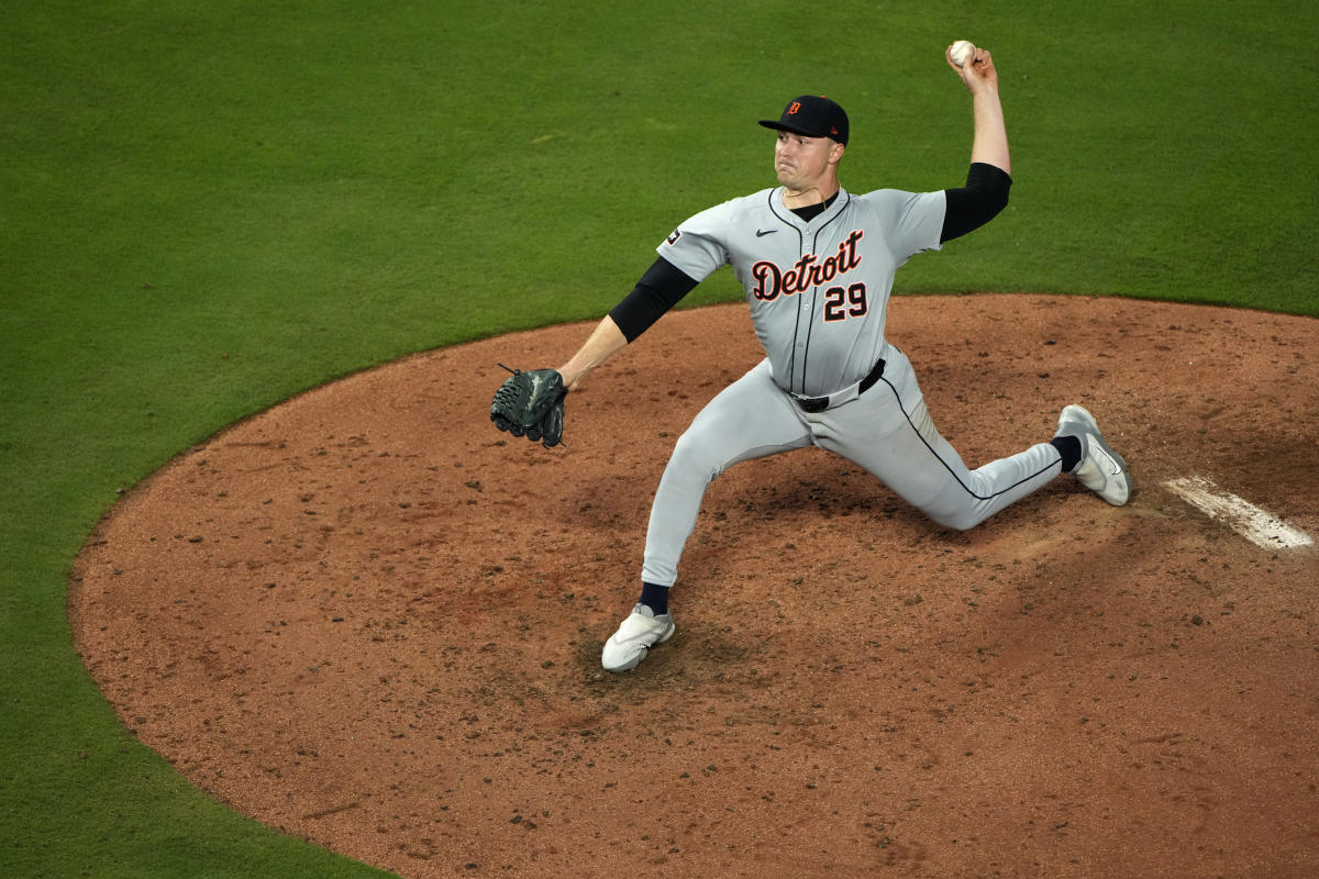 Skubal strengthens his chances for the AL Cy Young as the Tigers sweep the Royals in their playoff hunt