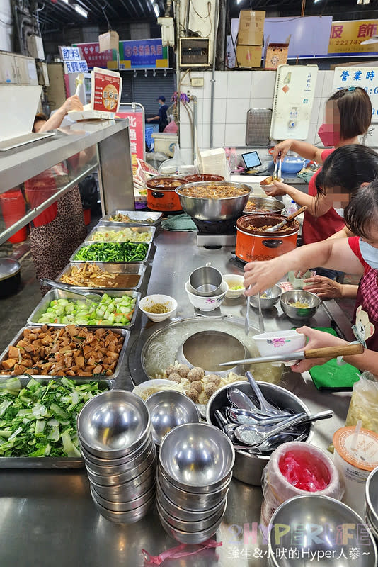 台中第二市場｜李海魯肉飯