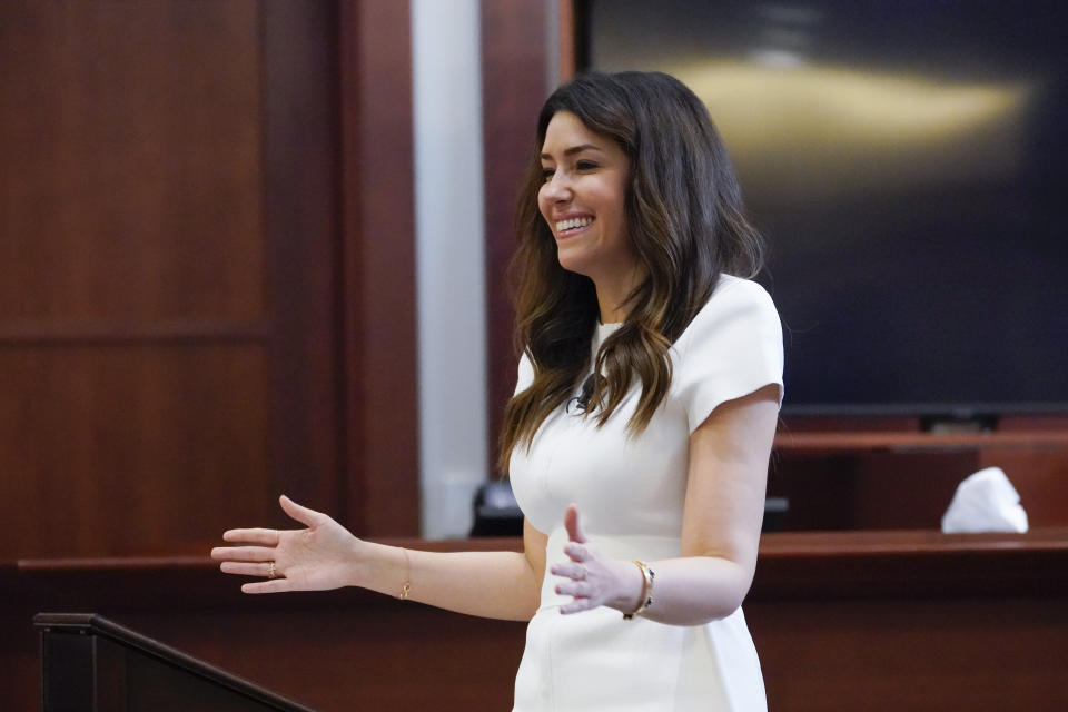 Vásquez se ha convertido en toda una celebridad. (AP Photo/Steve Helber, Pool)