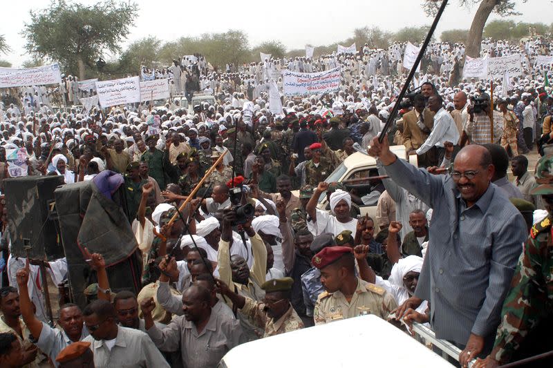 FILE PHOTO: Sudan's President Bashir addresses his supporters during a rally at Bahr al-Arab in South Darfur