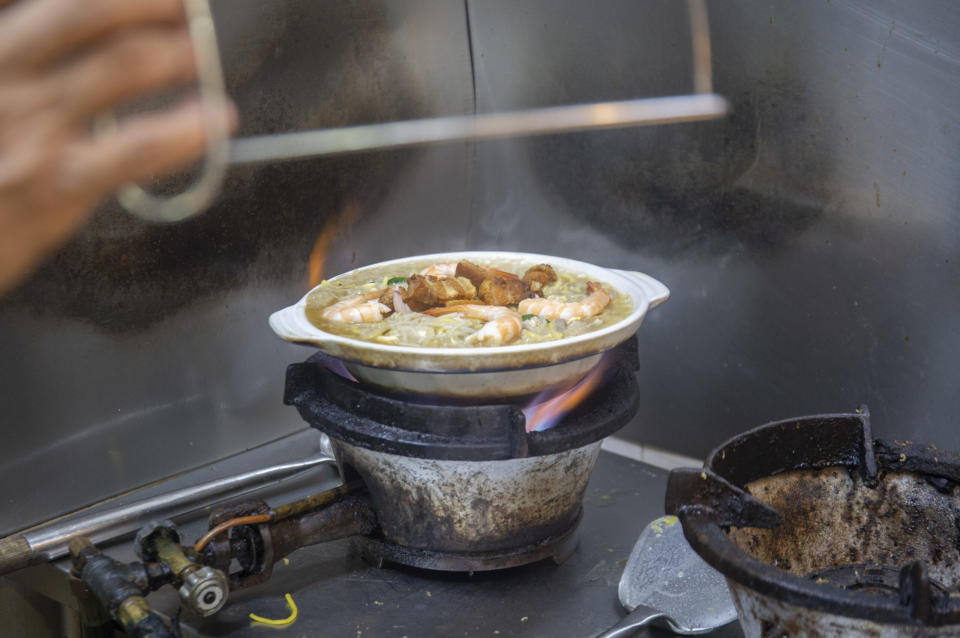 Kim Keat Hokkien Mee - Claypot