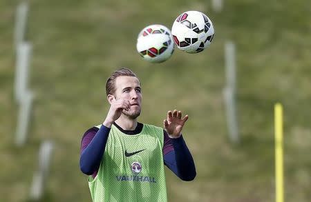 Football - England Training - St George?s Park, Burton Upon Trent - 24/3/15 England's Harry Kane during training Action Images via Reuters / Carl Recine Livepic