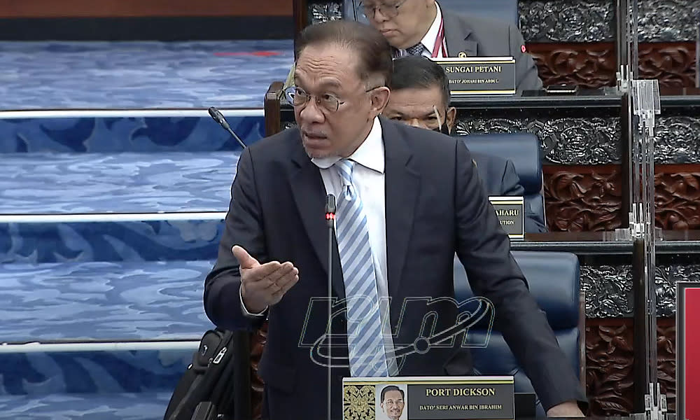 Anwar insists debates be allowed during budget winding-up speeches