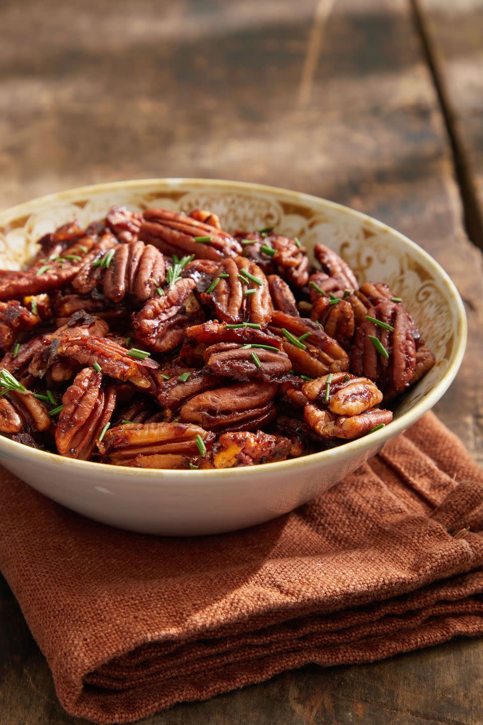sweet and spicy roasted pecans