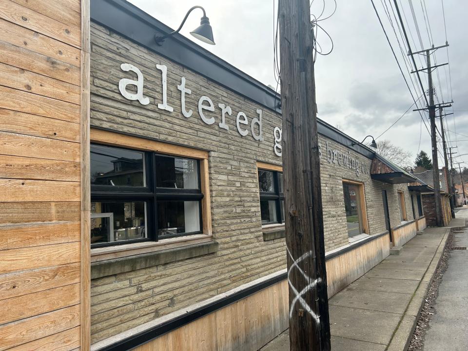 Altered Genius Brewing's taphouse in Findlay Township soon will open.
