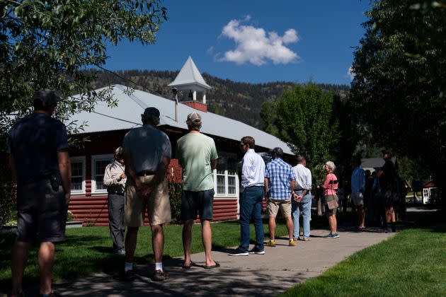 A long voting line in Wilson, Wyoming. (Photo: Jae C. Hong/Associated Press)