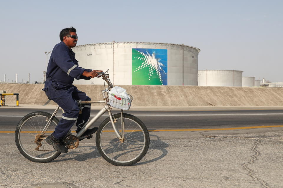 Instalaciones de la petrolera estatal saudí Aramco. Foto: Stanislav Krasilnikov\TASS via Getty Images)