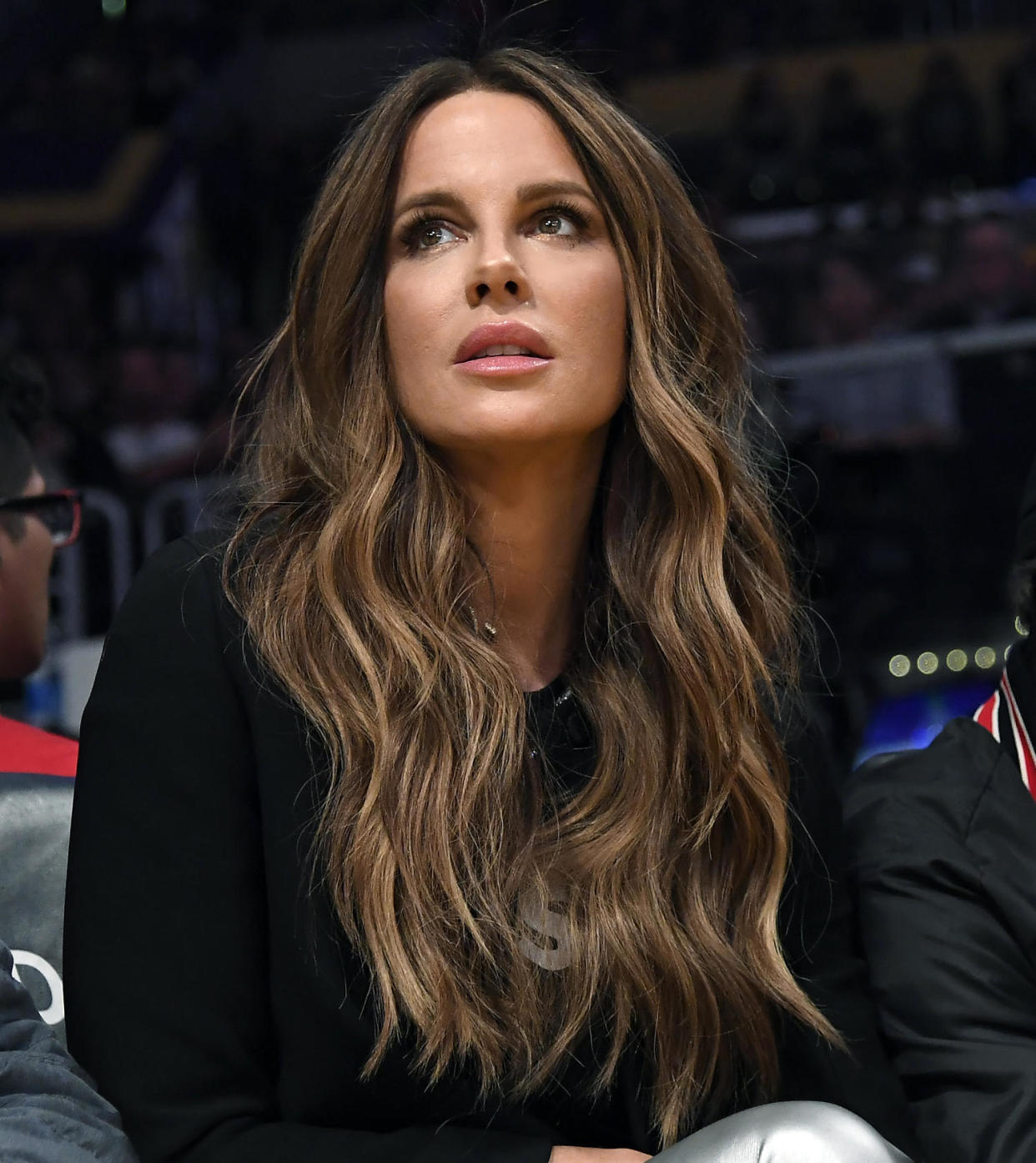 Kate Beckinsale at basketball game. (Kevork S. Djansezian / Getty Images)