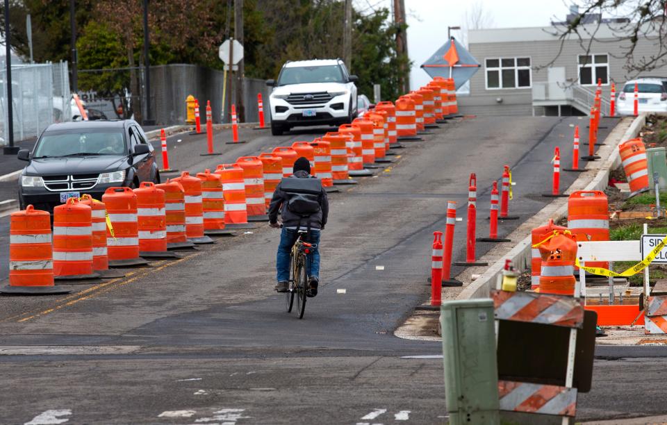 Construction is underway on a stretch of East Fourth Avenue between Mill and High streets as part of the Fourth Avenue Paving & Bikeway project. A highlight of the project is a new protected bikeway on East Fourth Avenue between Coburg Road and Mill Street, where the road curves up to the Ferry Street Bridge entrance.