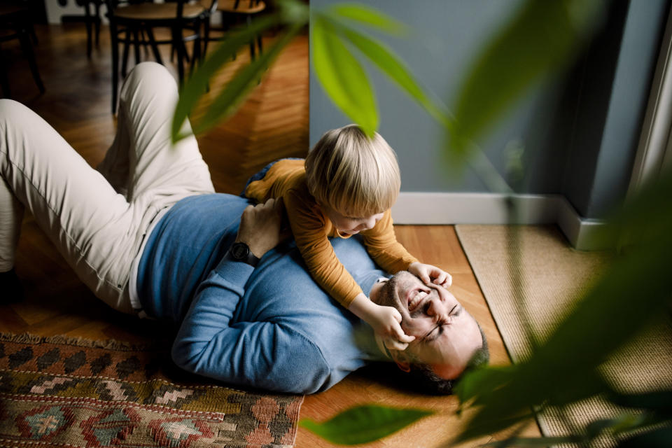 Children whose fathers play with them from an early age could see benefits to their behaviour. (Getty Images)