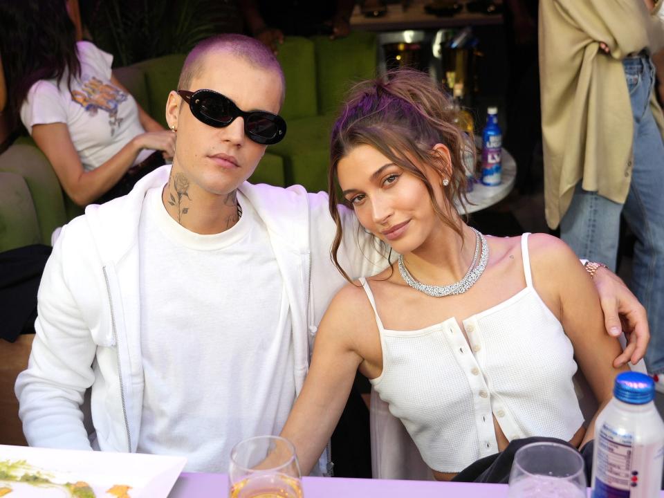 justin bieber hailey baldwin super bowl