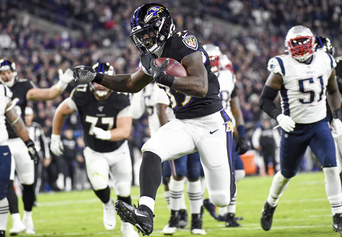 Lamar Jackson and the Ravens Run Wild Against the Patriots - The