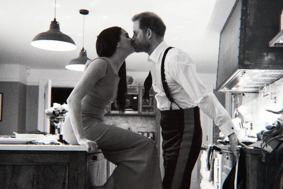 Harry and Meghan in an intimate moment (Netflix)