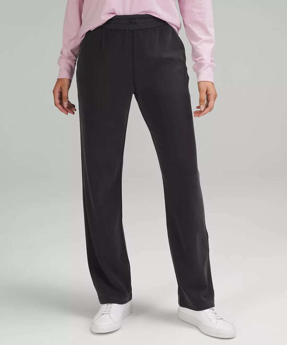 Softstreme High-Rise Pant. Image via lululemon.