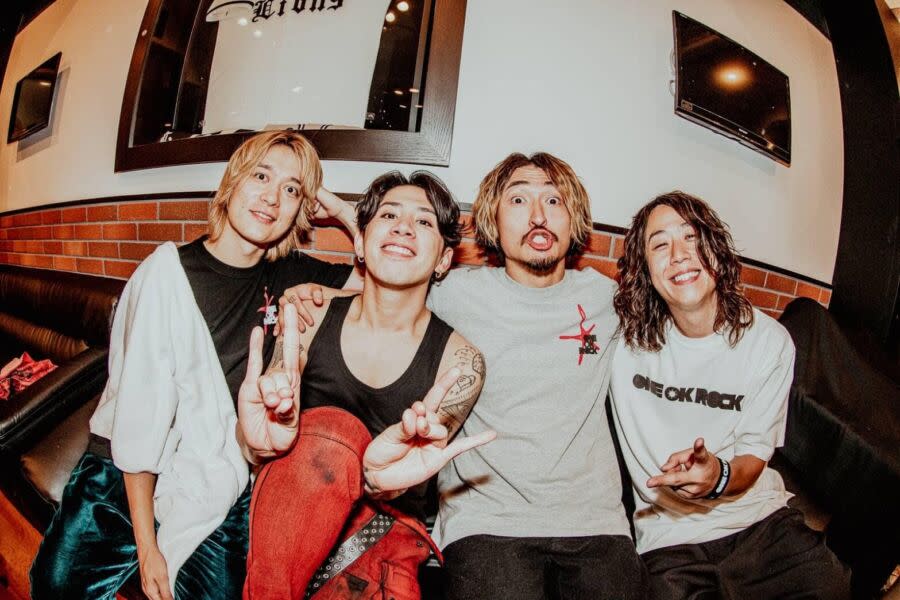 ONE OK ROCK