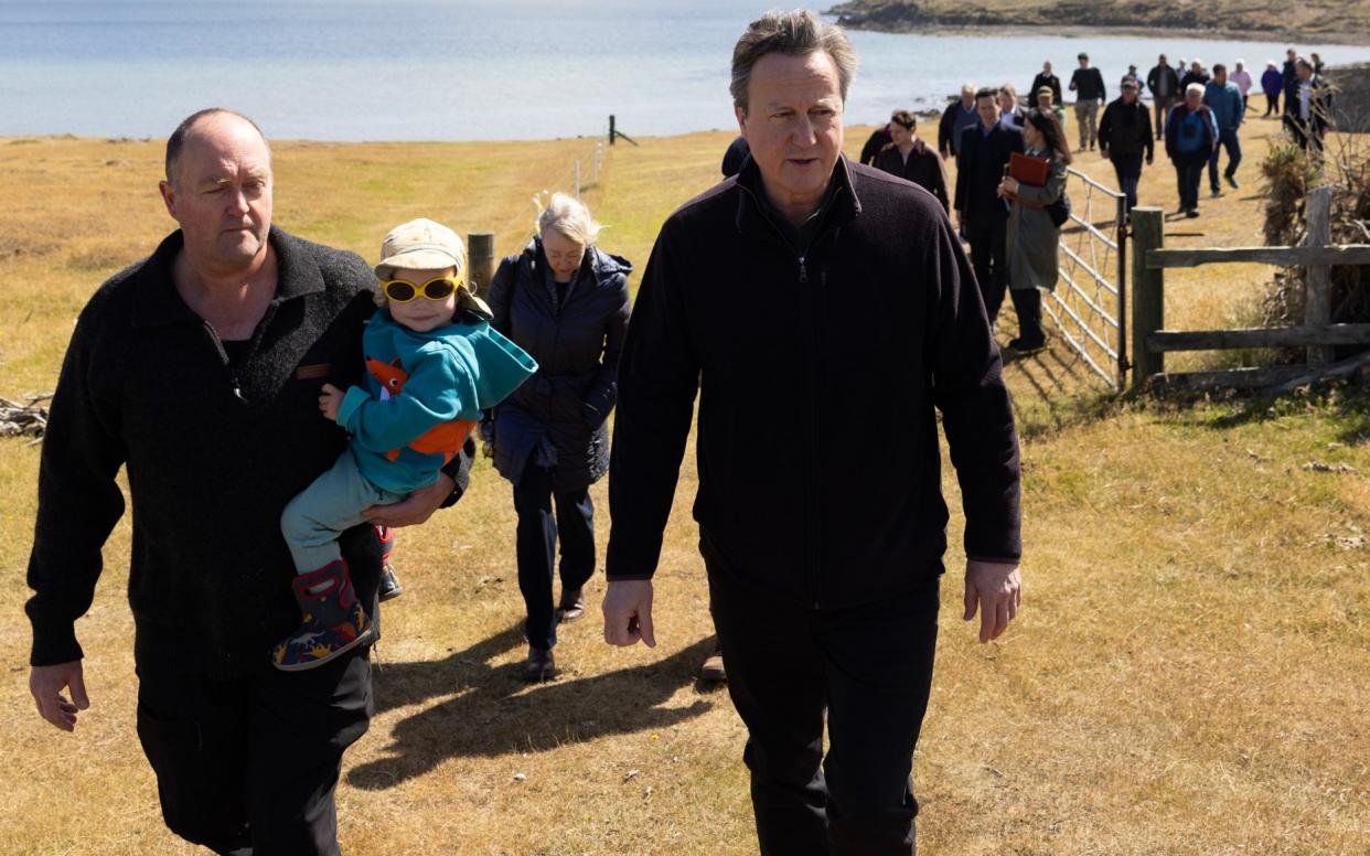 David Cameron meets islanders on his visit to the Falklands