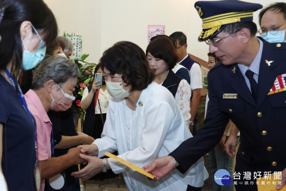 嘉義市上午於射日塔一樓忠烈祠舉行112年秋祭國殤祭典／嘉義市府提供