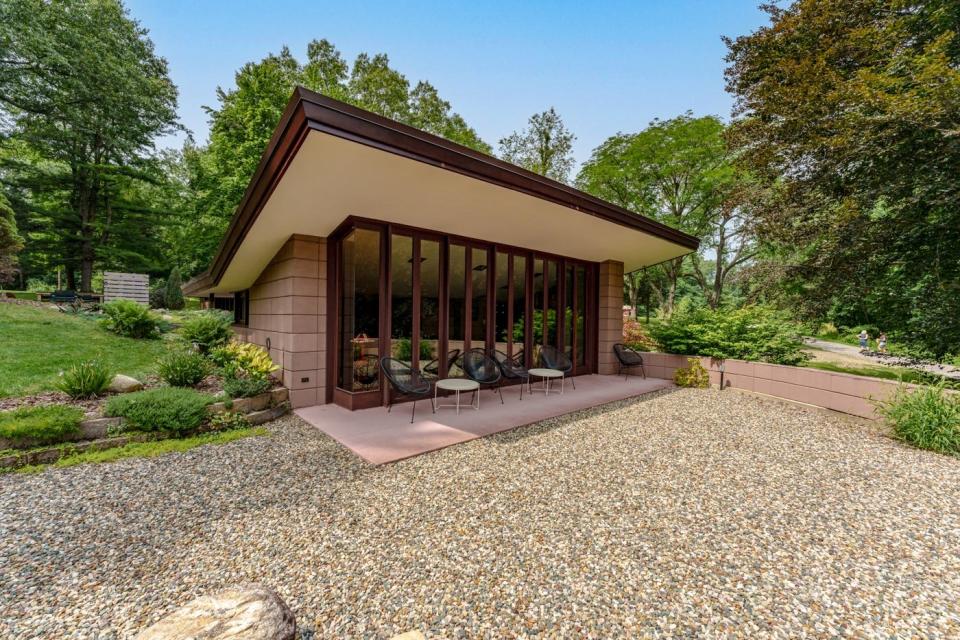 The Frank Lloyd Wright House at 11090 Hawthorne Dr., also known as the Samuel and Dorothy Eppstein House, along with the Pratt House at 11036 Hawthorne Dr. are for sale for $4.5 million.