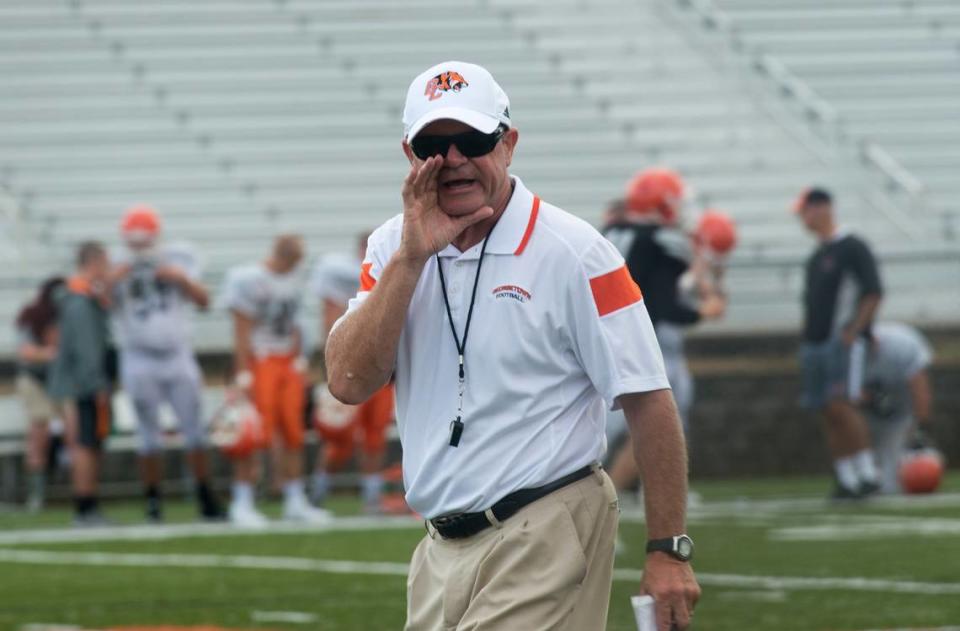 Bill Cronin led Georgetown College to an 8-2 record and just missed out on his 17th NAIA playoff berth in 2021.