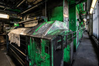 <p>The former printing presses of the Pittsburgh Post-Gazette newspaper. (Photo: Abandoned America/Caters News) </p>