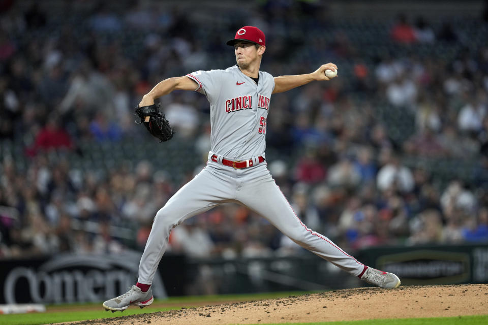 Cincinnati Reds pitcher Brandon Williamson throws against the Detroit Tigers in the third inning of a baseball game, Tuesday, Sept. 12, 2023, in Detroit. (AP Photo/Paul Sancya)