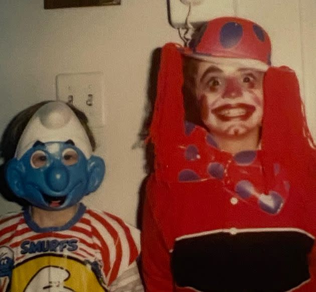 The author, right, and her brother, Rob, on Halloween in 1982. (Photo: Courtesy of Jen Gilman Porat)