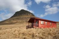 <p>Hier ist eine weitere Ansicht des Berges und der Hütte. Über diesen Anblick kann man wirklich nicht meckern.<br> (Airbnb) </p>