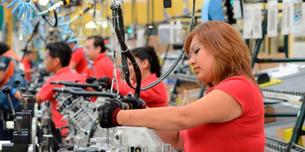 Se termina desigualdad salarial entre hombres y mujeres en Puebla